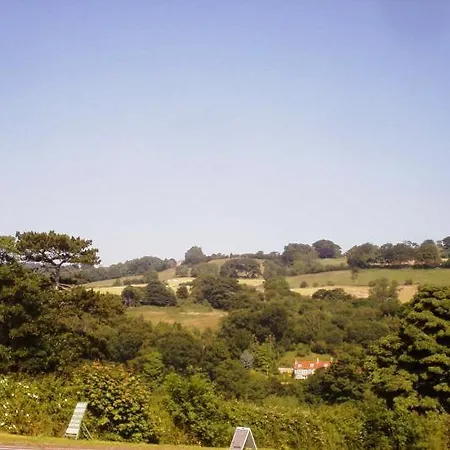 Beechlands Bed & Breakfast *